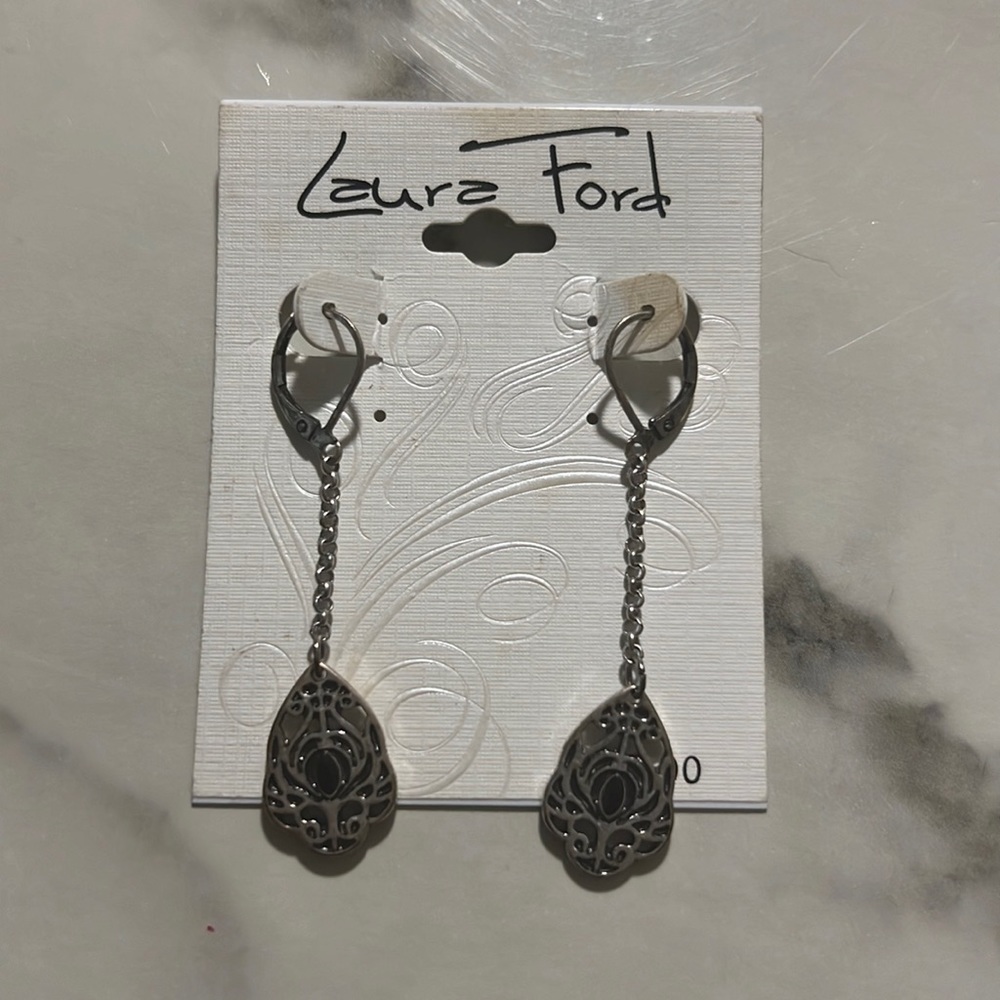 Silver Dangle Earrings NWOT